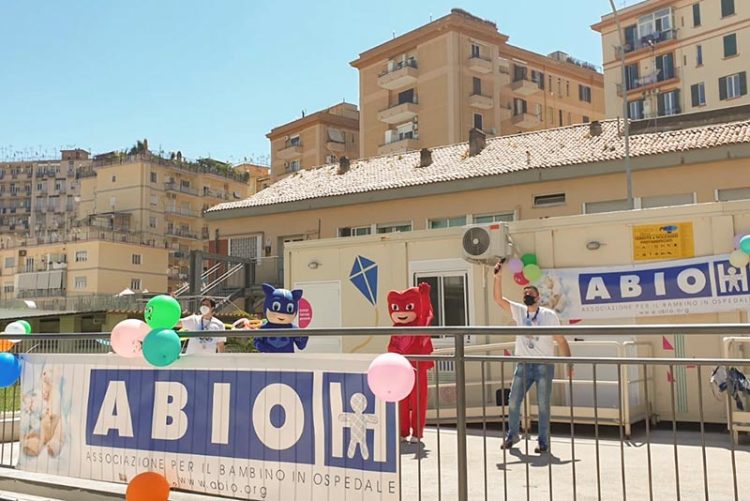 ABIO Napoli torna al Santobono per una festa dedicata ai piccoli pazienti e alle loro mamme